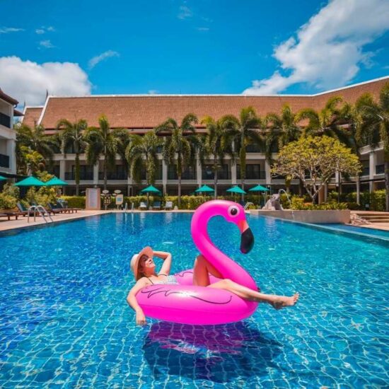 Deevana Patong Resort lilo in pool