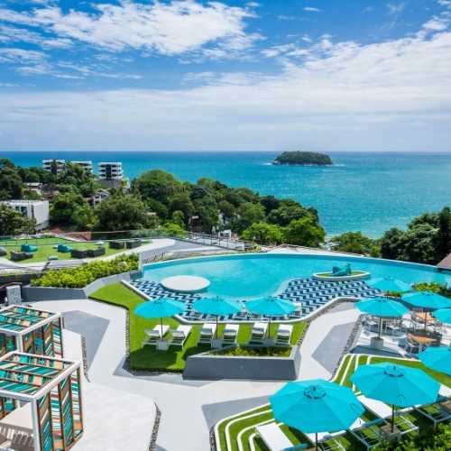 Pool and View at the SIS