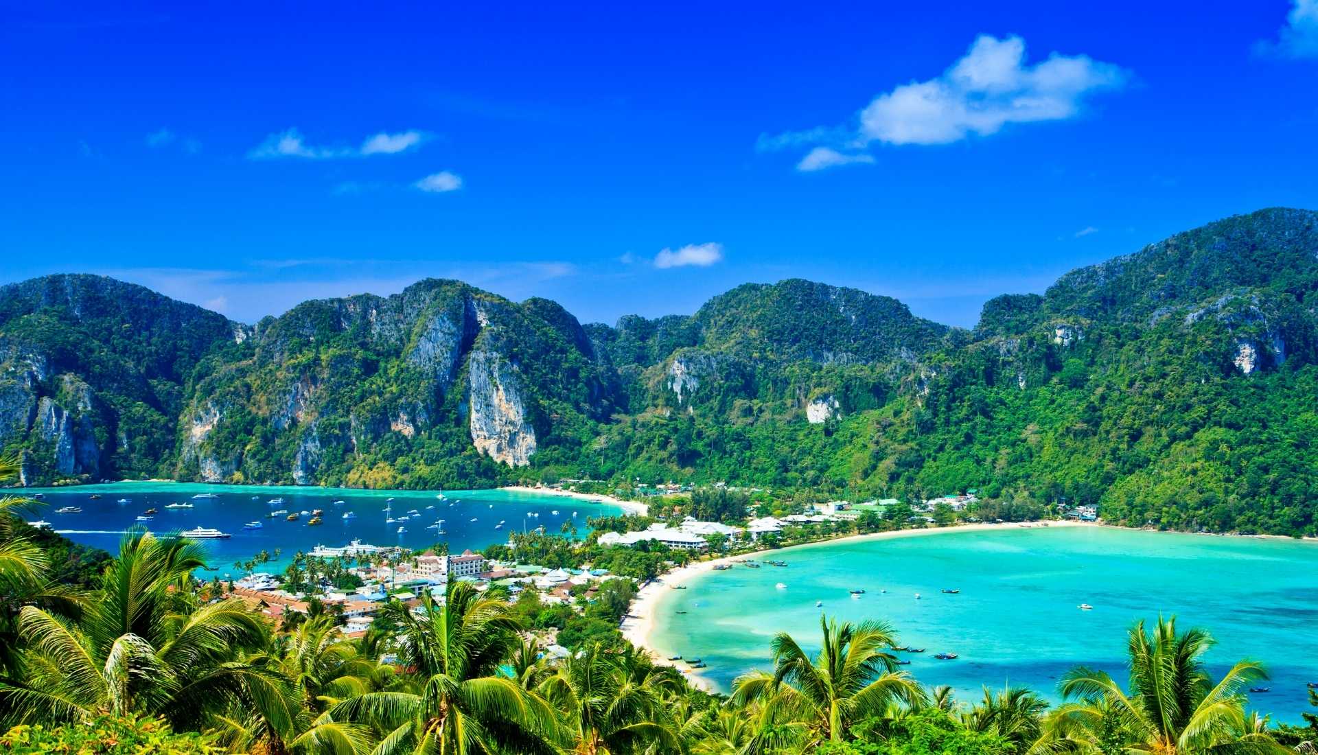 Phuket & Phi Phi R12,440