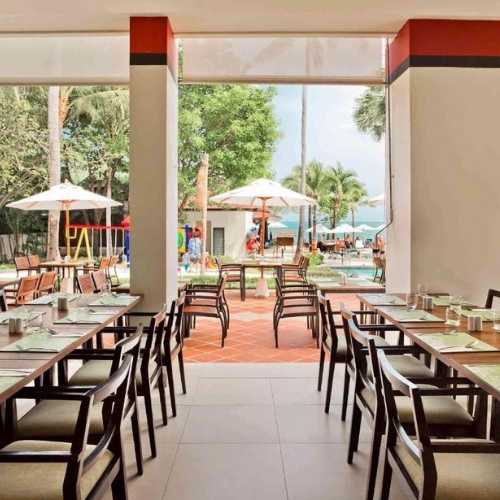 Ibis Samui Dinning area