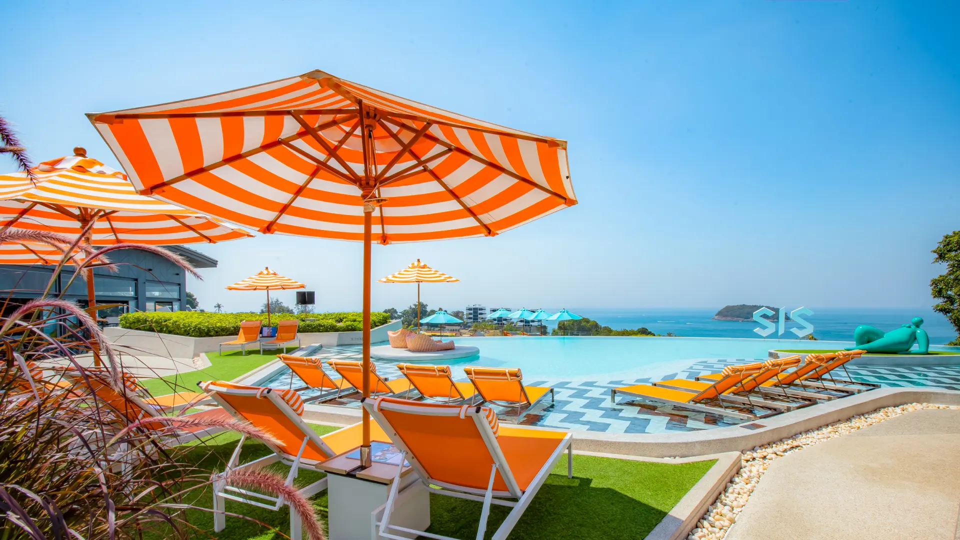 The SIS Resort
