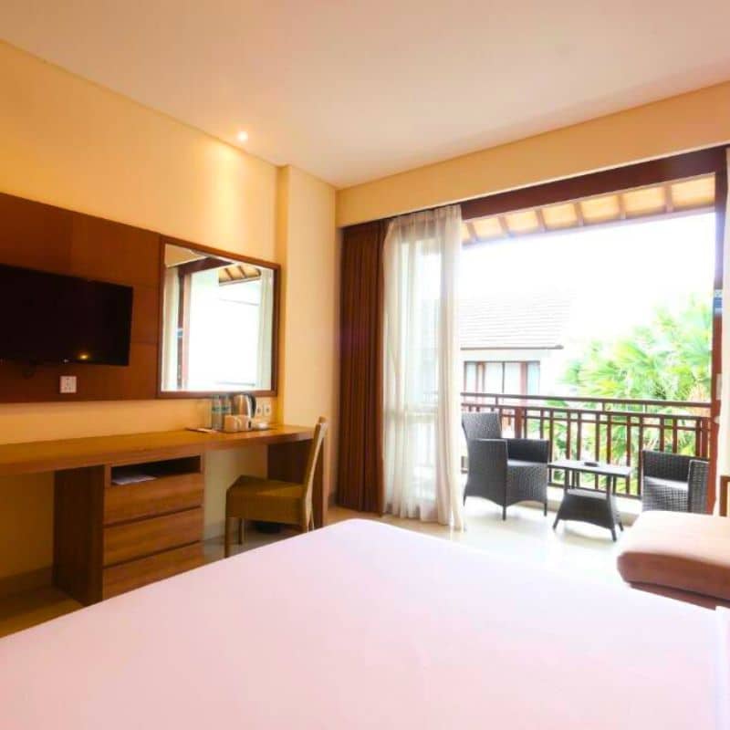 Grand La Walon 7 WOLO Travel