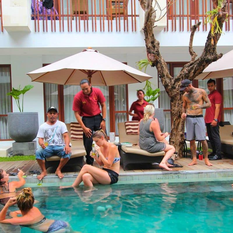 Grand La Walon WOLO Travel