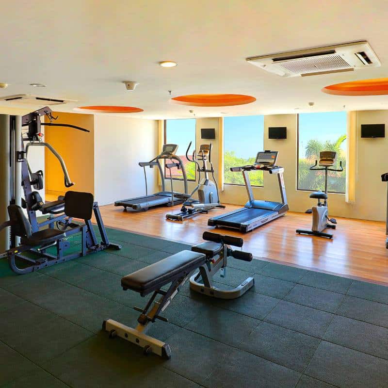 The Harris Hotel Seminyak 7 WOLO Travel