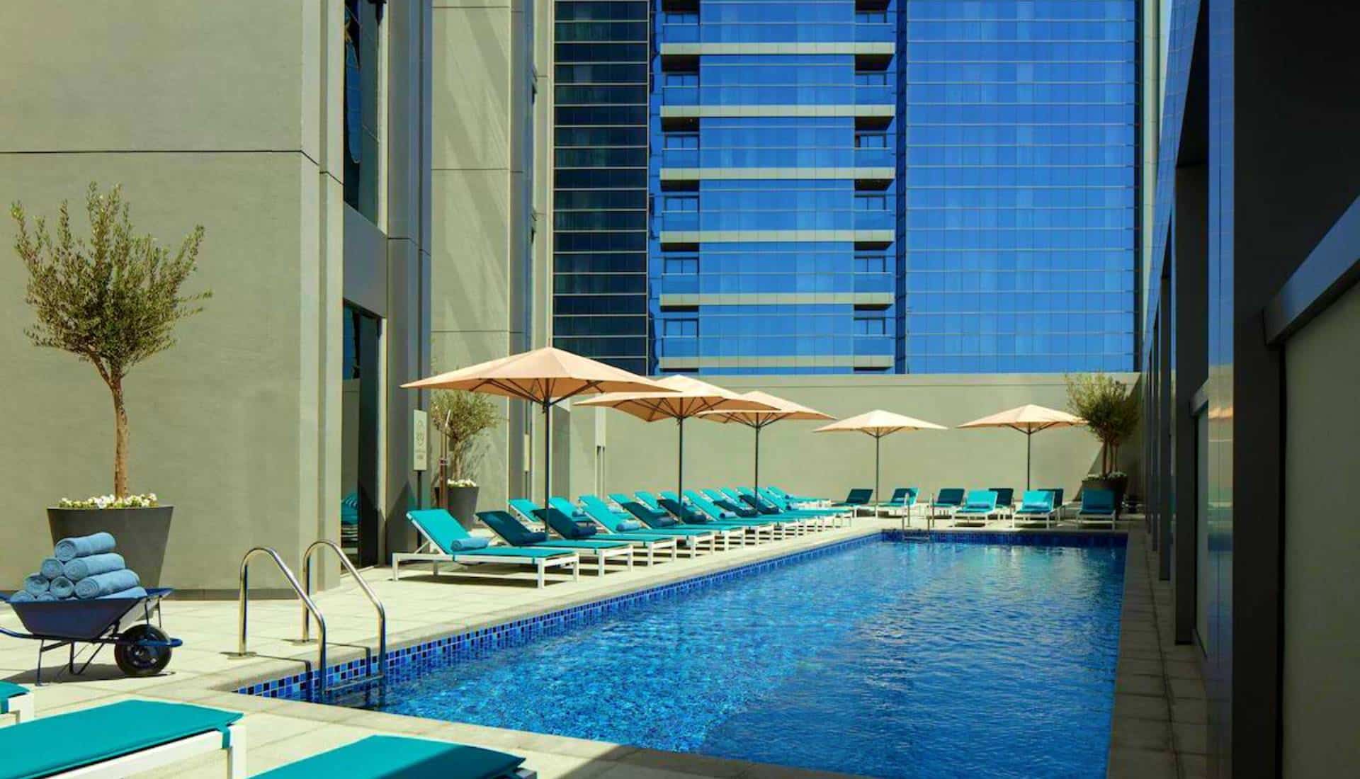 Rove Marina Dubai pool