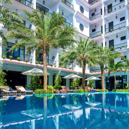 Feature Deluxe Vietnam Trio WOLO Travel