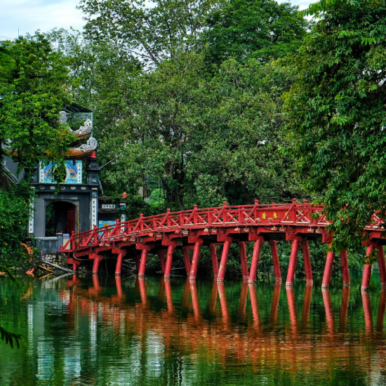 Katathani 1 WOLO Travel