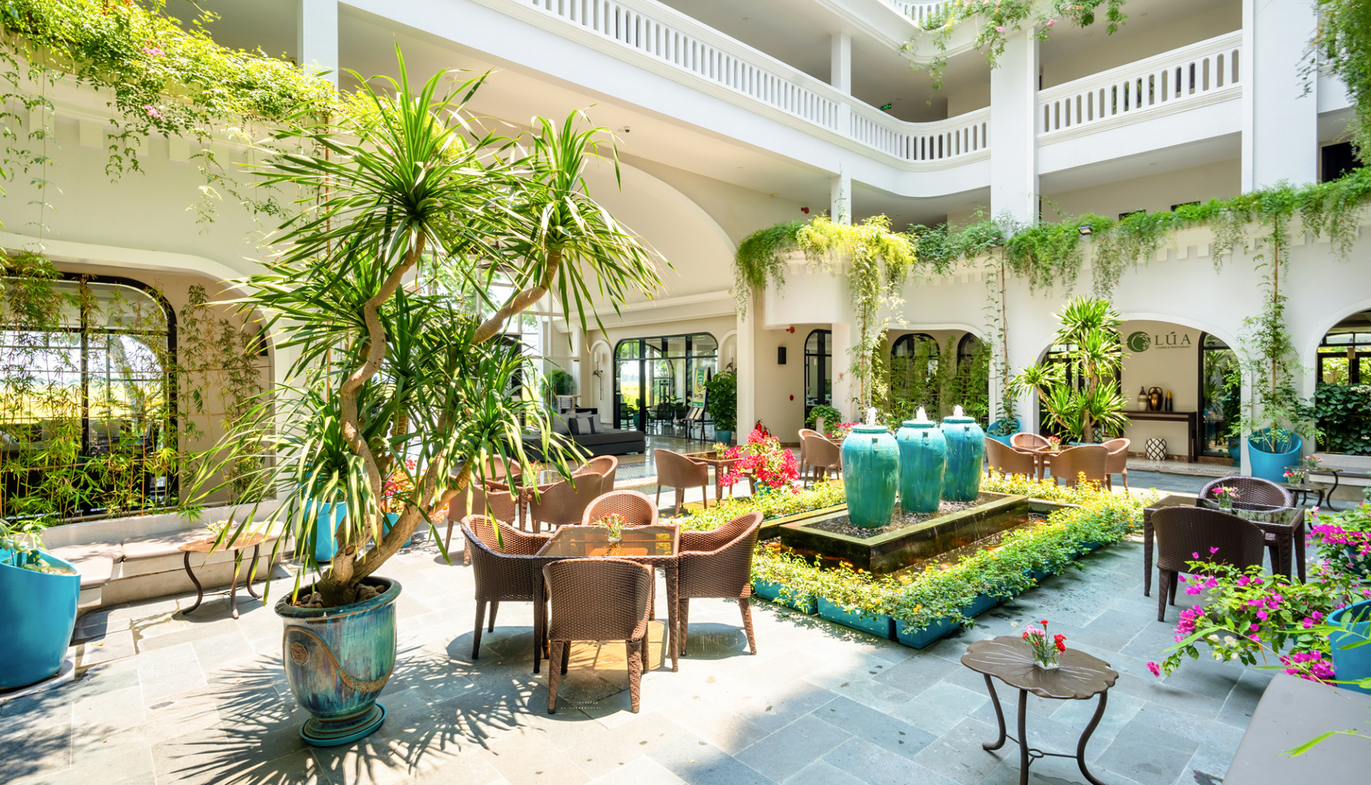 Lasenta Boutique Hotel