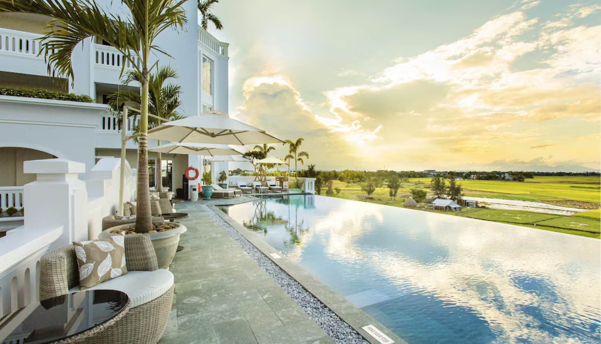 Lasenta Boutique Hotel