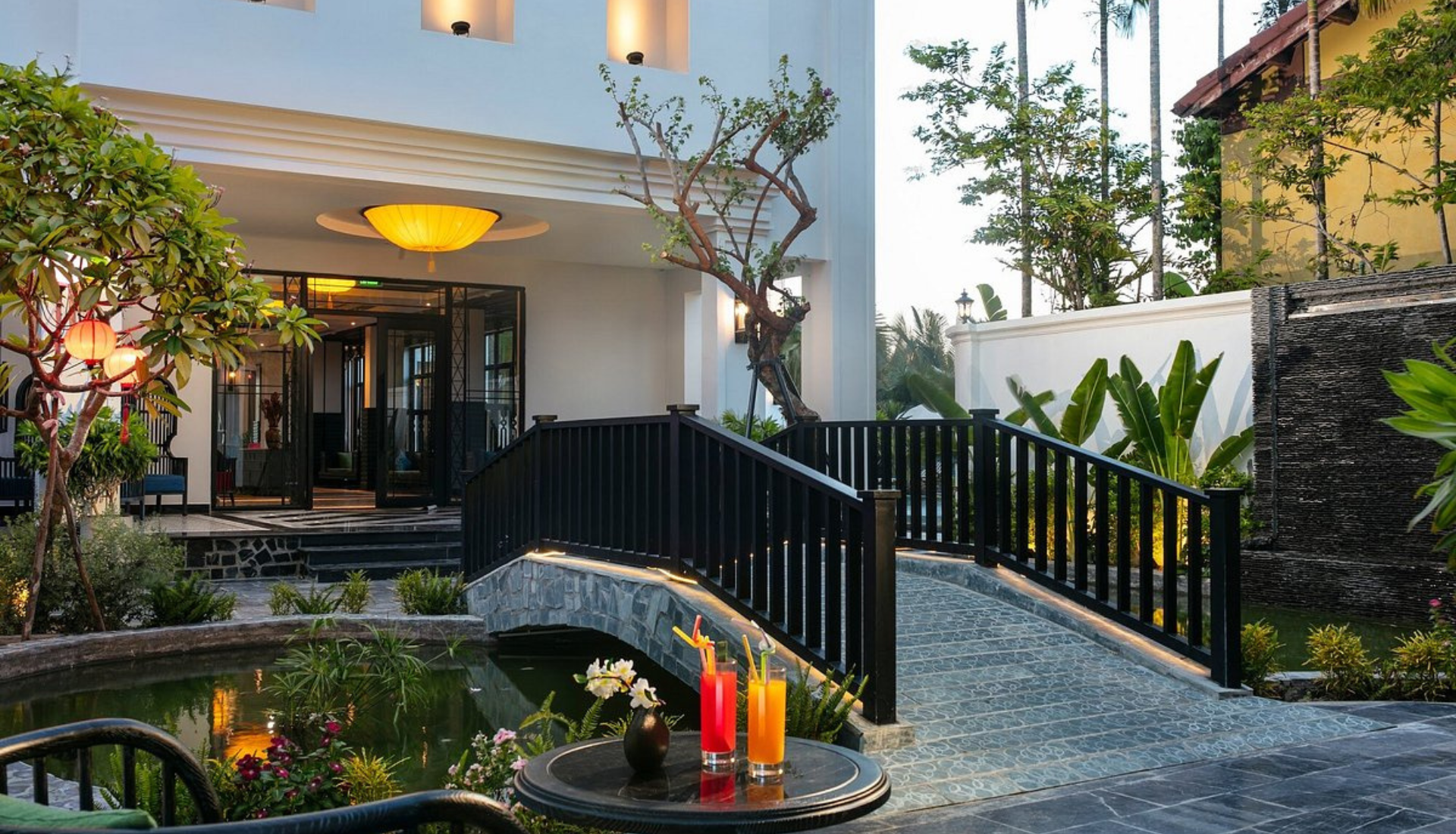 The Shining Riverside Hotel